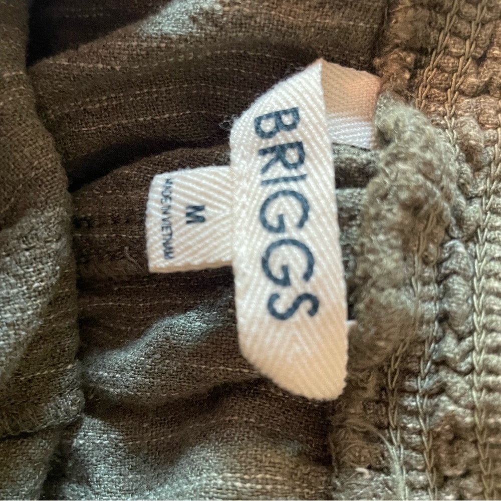Briggs New York Olive Green Linen Blend  Smocked-Waist Gauze Shorts - Picture 4 of 6